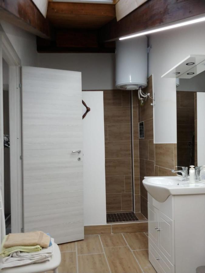 Camera Con Bagno Mirjana Cislago Eksteriør bilde